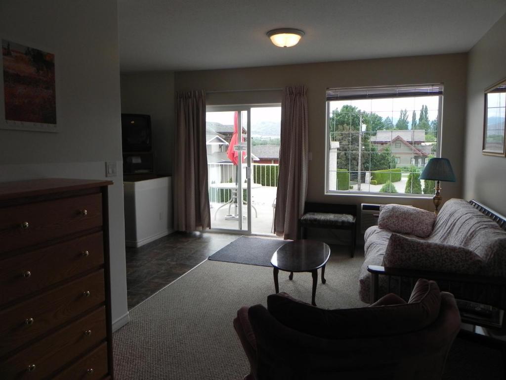 Destiny Beach Resort Osoyoos Rum bild